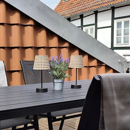 Apartment Apartz - Altstadt - Bis 9 Personen, 3 Sz, Infrarotsauna, Parkplatz, W-lan, Dachterrasse *