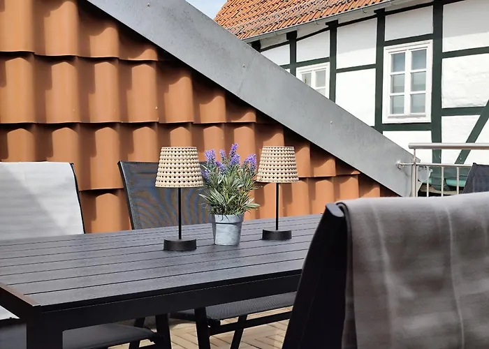 Daire Apartz - Altstadt - Bis 9 Personen Ideal Fuer Familien Und Gruppen, 3 Sz, 2 Baeder, Infrarotsauna, Inklusive Parkplatz, Dachterrasse *